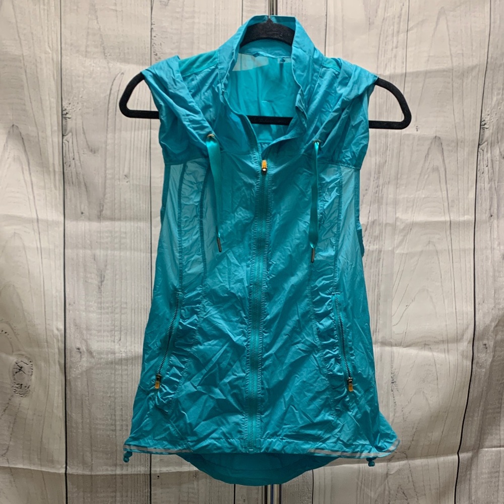 lululemon athletica Turquoise Hooded Coverup Vest